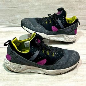 Nike Air Huarache Sneakers Shoes